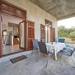 Appartement Ornela *